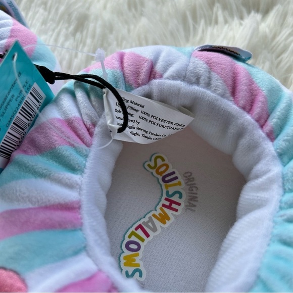 Squishmallow Bevin the snow cone slippers size 2/3 NWT - Picture 6 of 7